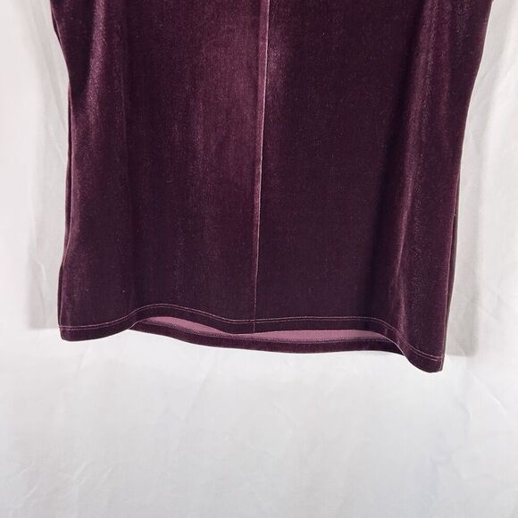 Gap Blouse Women's Small Solid Purple Velvet Zip Back Sleeveless Stretchy - Picture 8 of 8